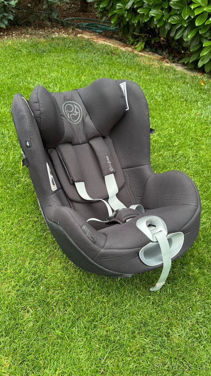 Autosedačka Cybex Sirona Z i-Size so základňou