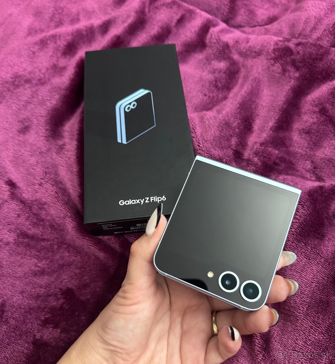 PREDÁM V TOP STAVE SAMSUNG Z FLIP 6 256GB Modrá