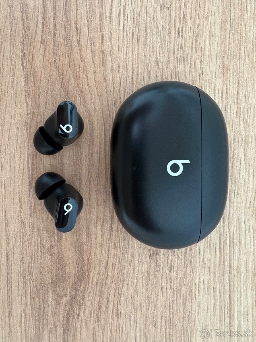 Beats Studio Buds - čierna farba