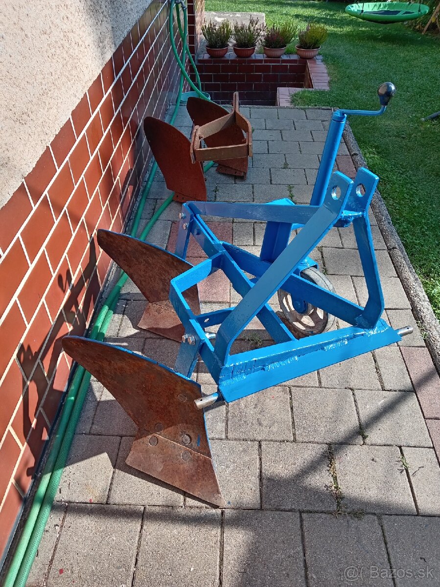 Pluh za malotraktor