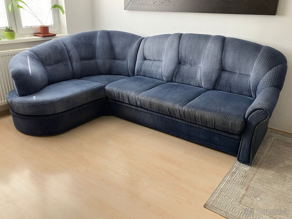 Rozkladacia sedačka s úložným priestorom