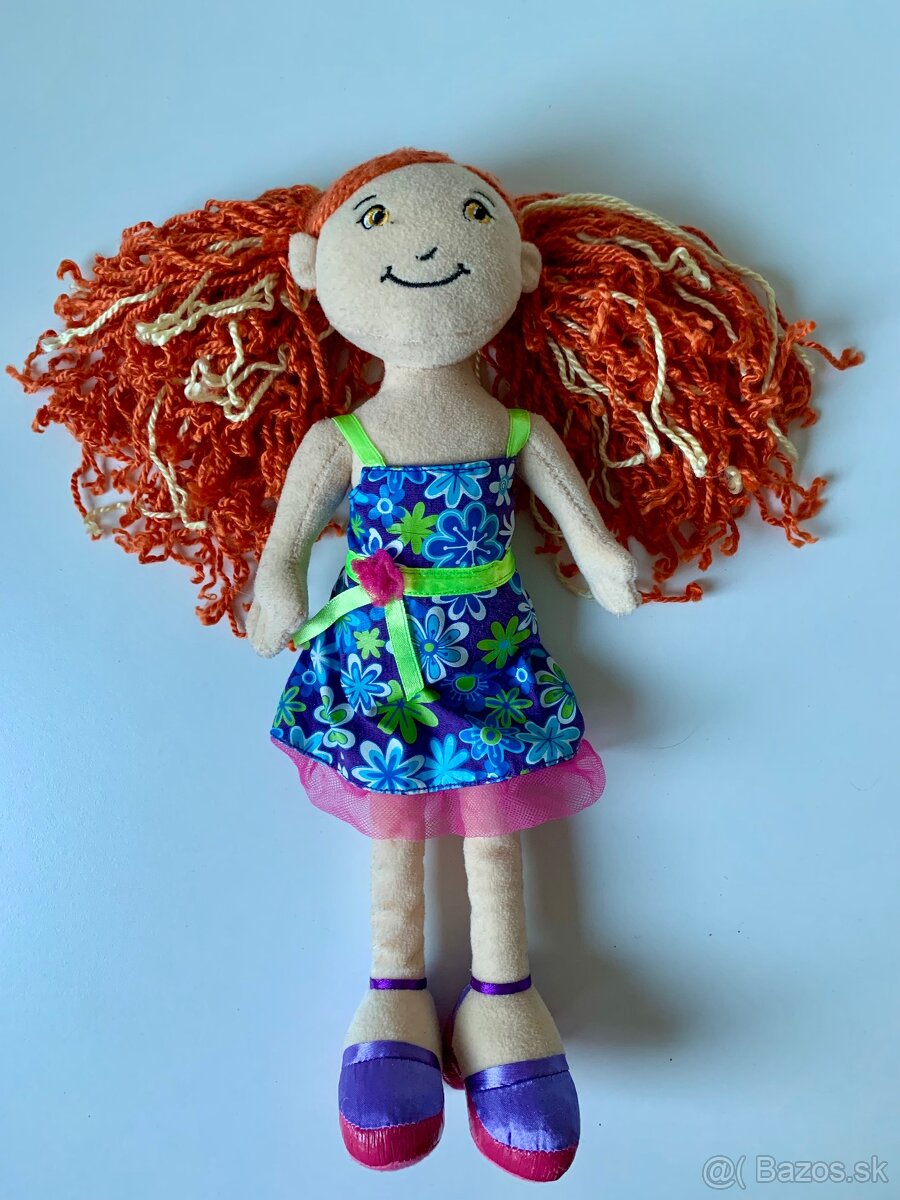 Plyšová hračka - bábika