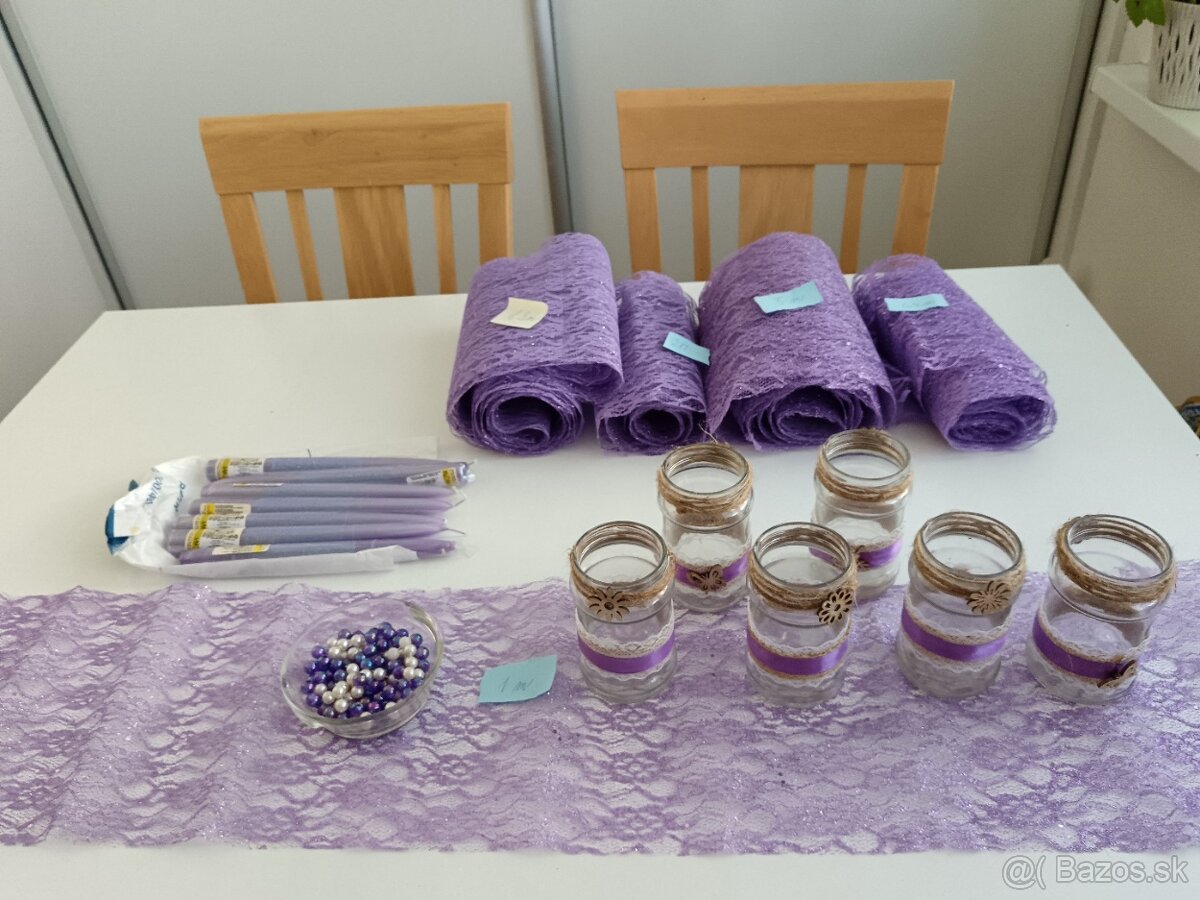 Výzdoba na svadbu alebo oslavu fialová