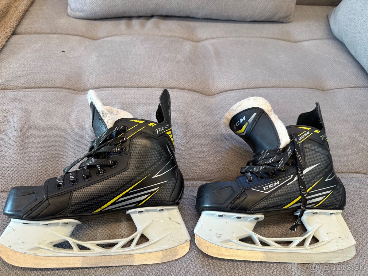 hokejové korčule