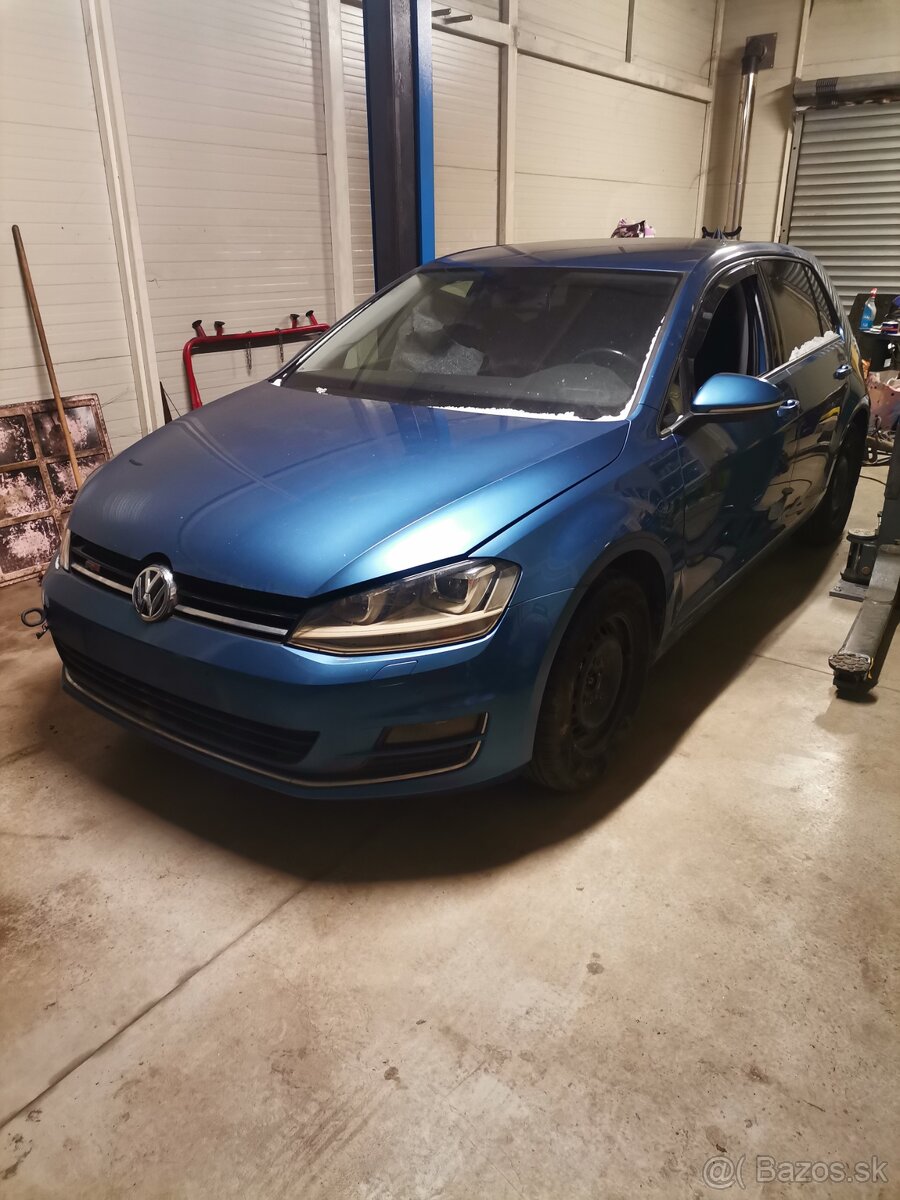Rozpredam Volkswagen Golf 7 hatchback