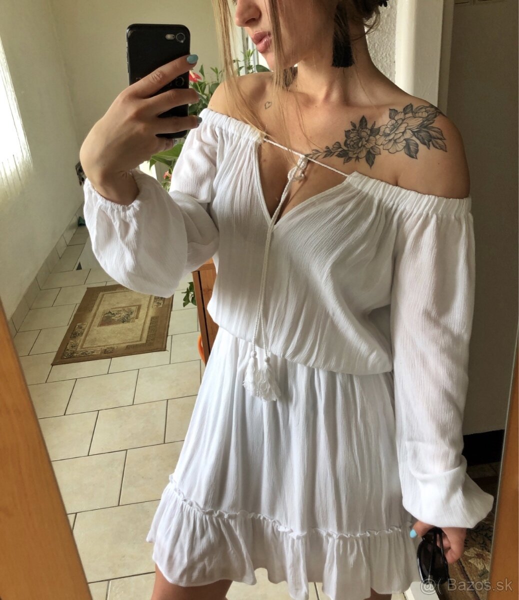 Letné biele šaty