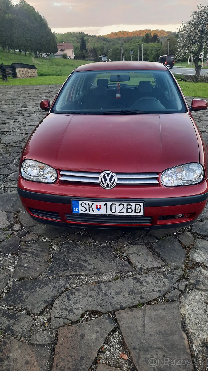 Volkswagen Golf 4.