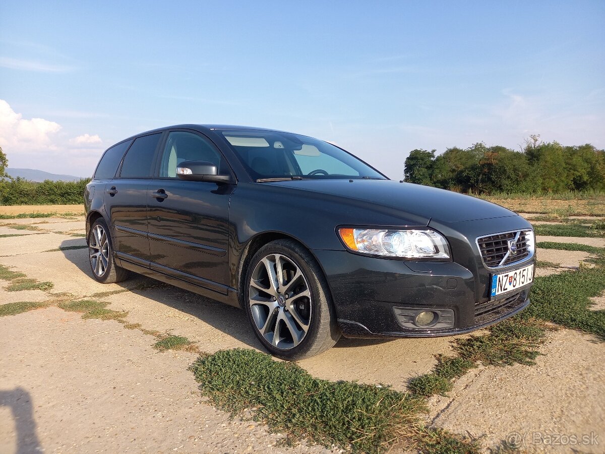 Volvo v50