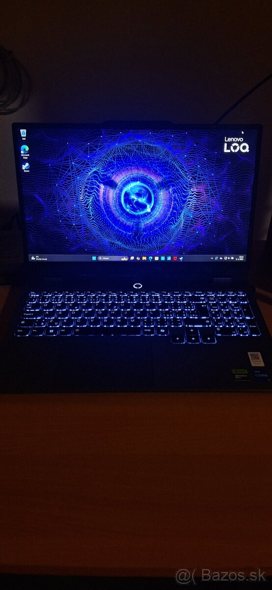 Herný notebook LENOVO LOQ 15IAX9