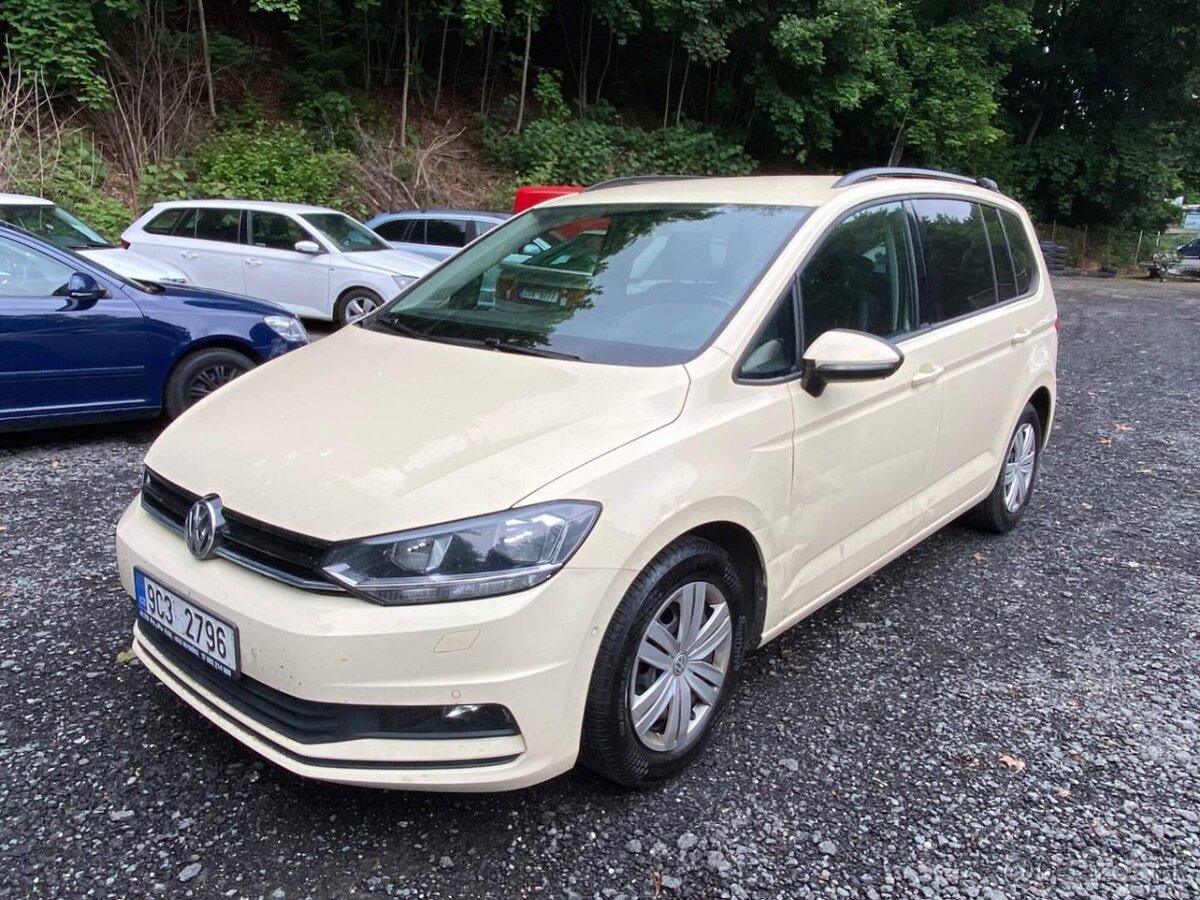 Volkswagen Touran 2.0TDI 81kW automat DSG 7 míst klima