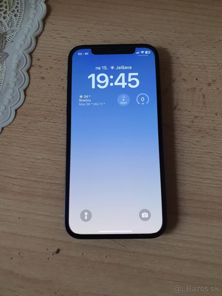 iPhone 12