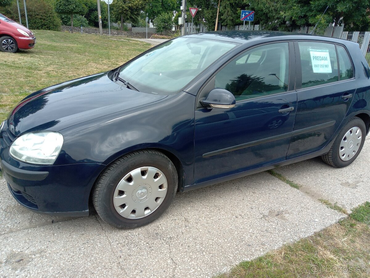 Volkswagen Golf V