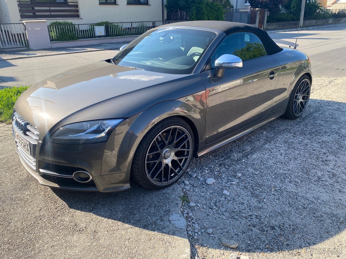 Audi TTs roadster/cabrio 2013 benzin