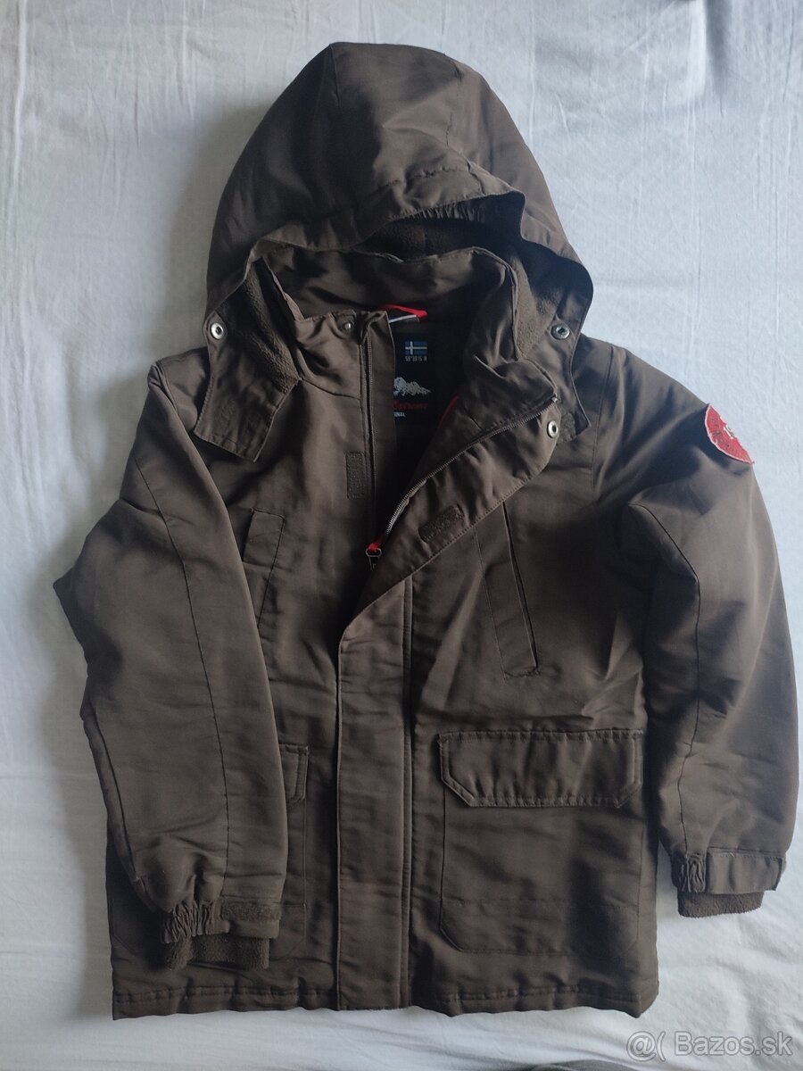 Chlapčenská zimná bunda veľ. 134