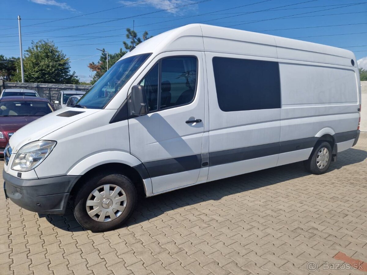 Predám Mercedes-Benz Sprinter 318 CDI 135 KW Automat
