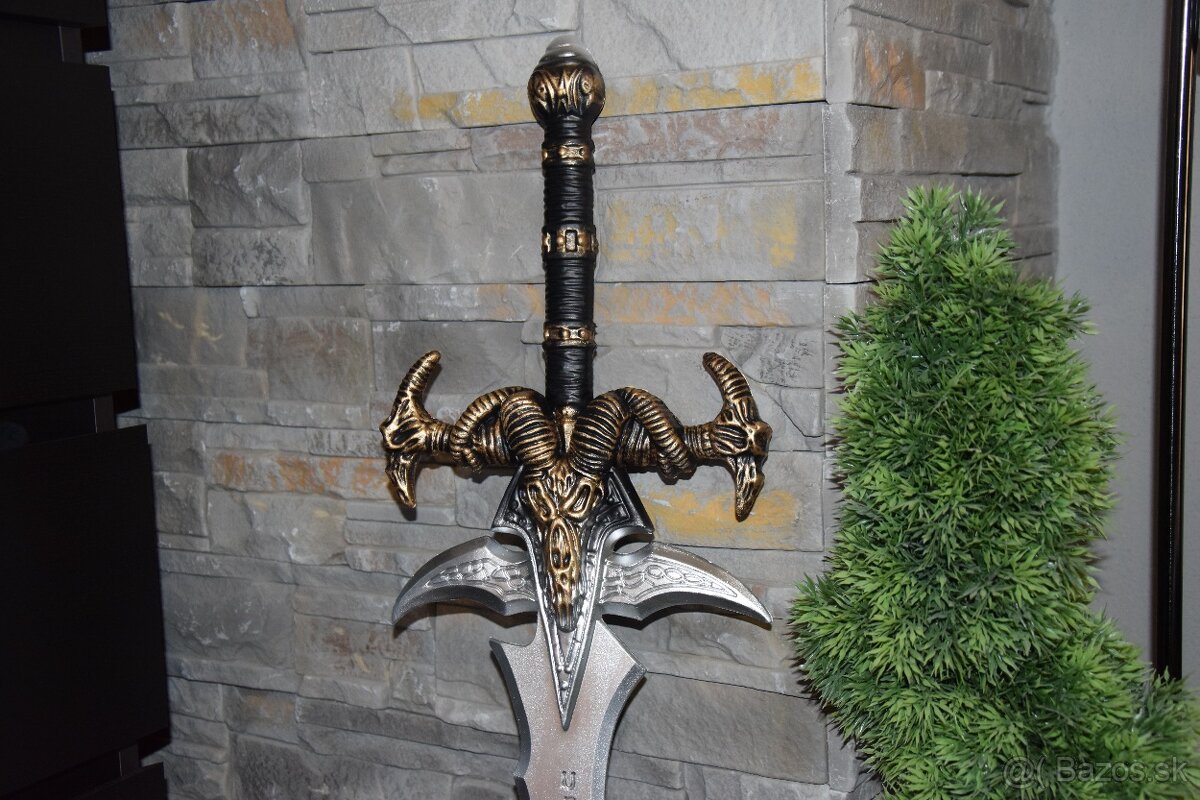 World of Warcraft Frostmourne