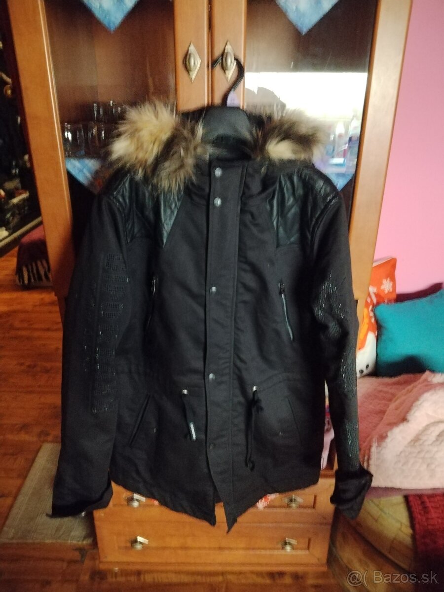 Damska zimna bunda