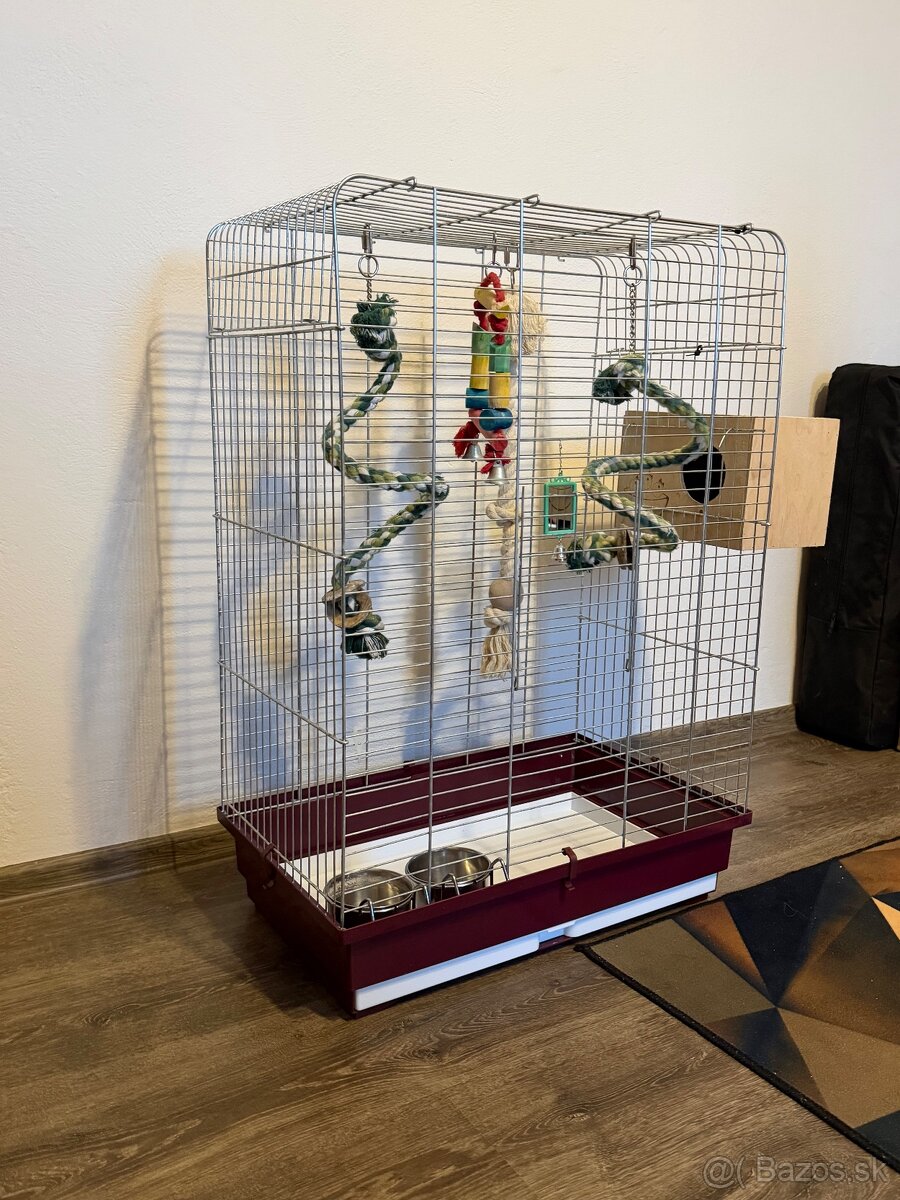 Klietka pre vtáky + príslušenstvo + domček