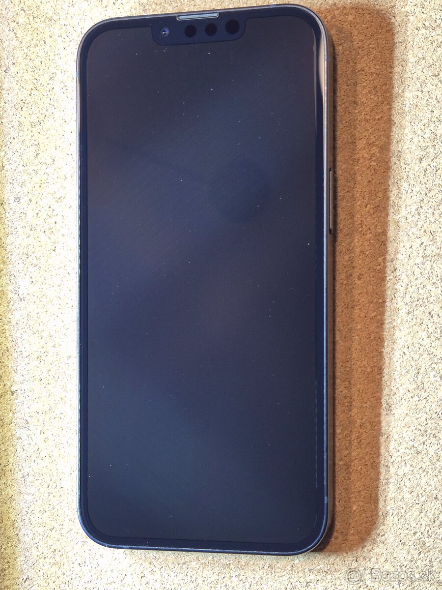 Predám iPhone 13 128GB