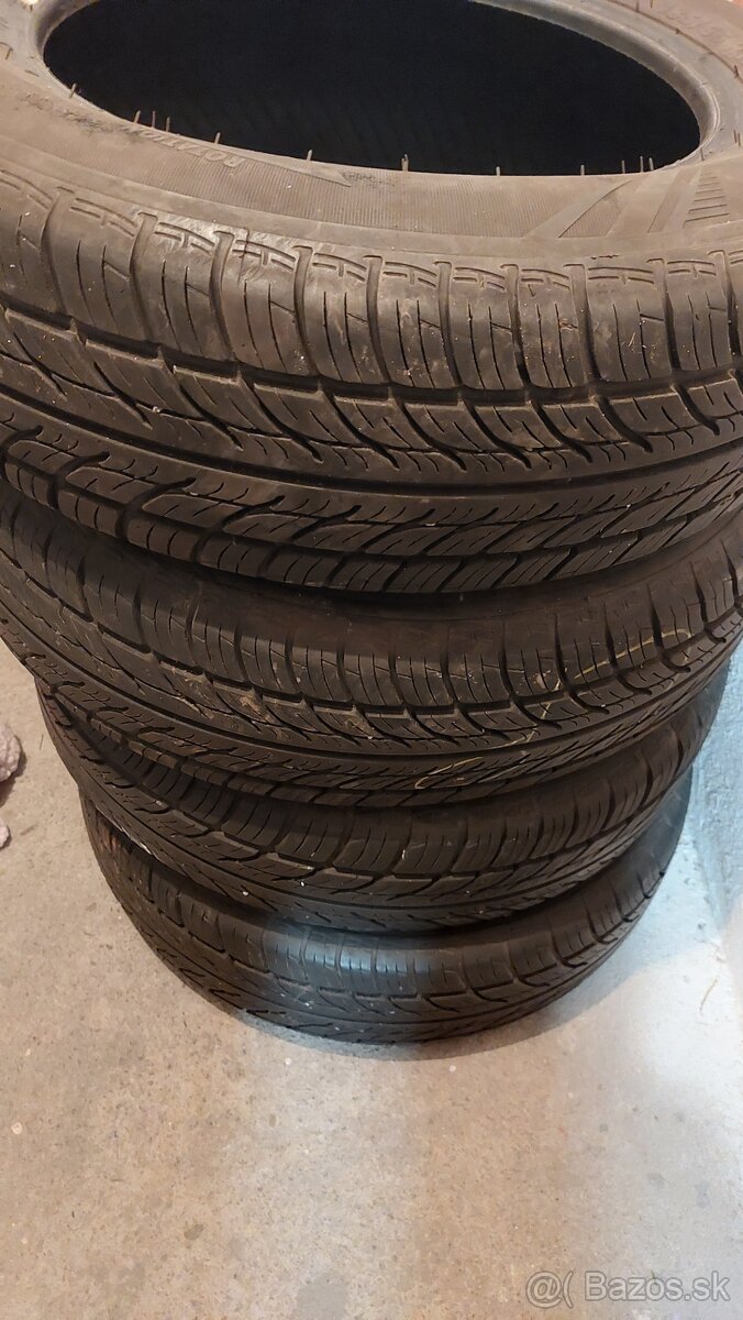 Predam letne pneu na diskoch 185/65 R15
