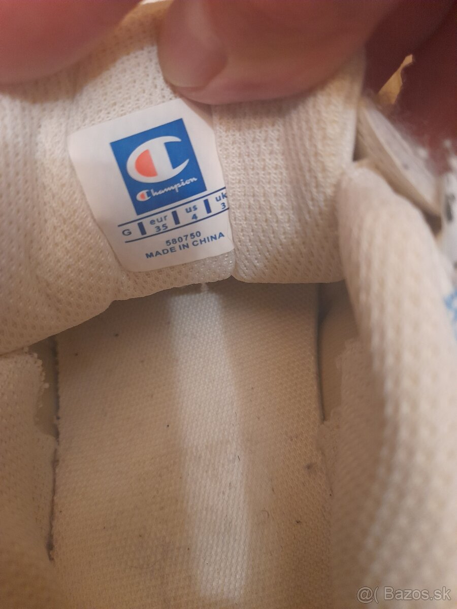 Dievcenske tenisky