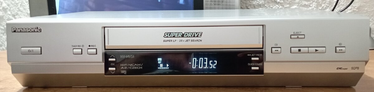 PANASONIC NV-HV51 ....HIFI STEREO videorekorder ....