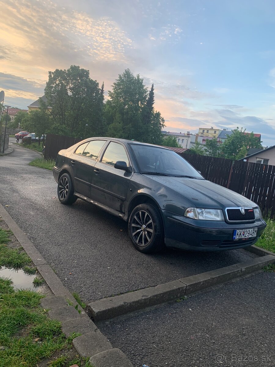 Škoda Octavia 1