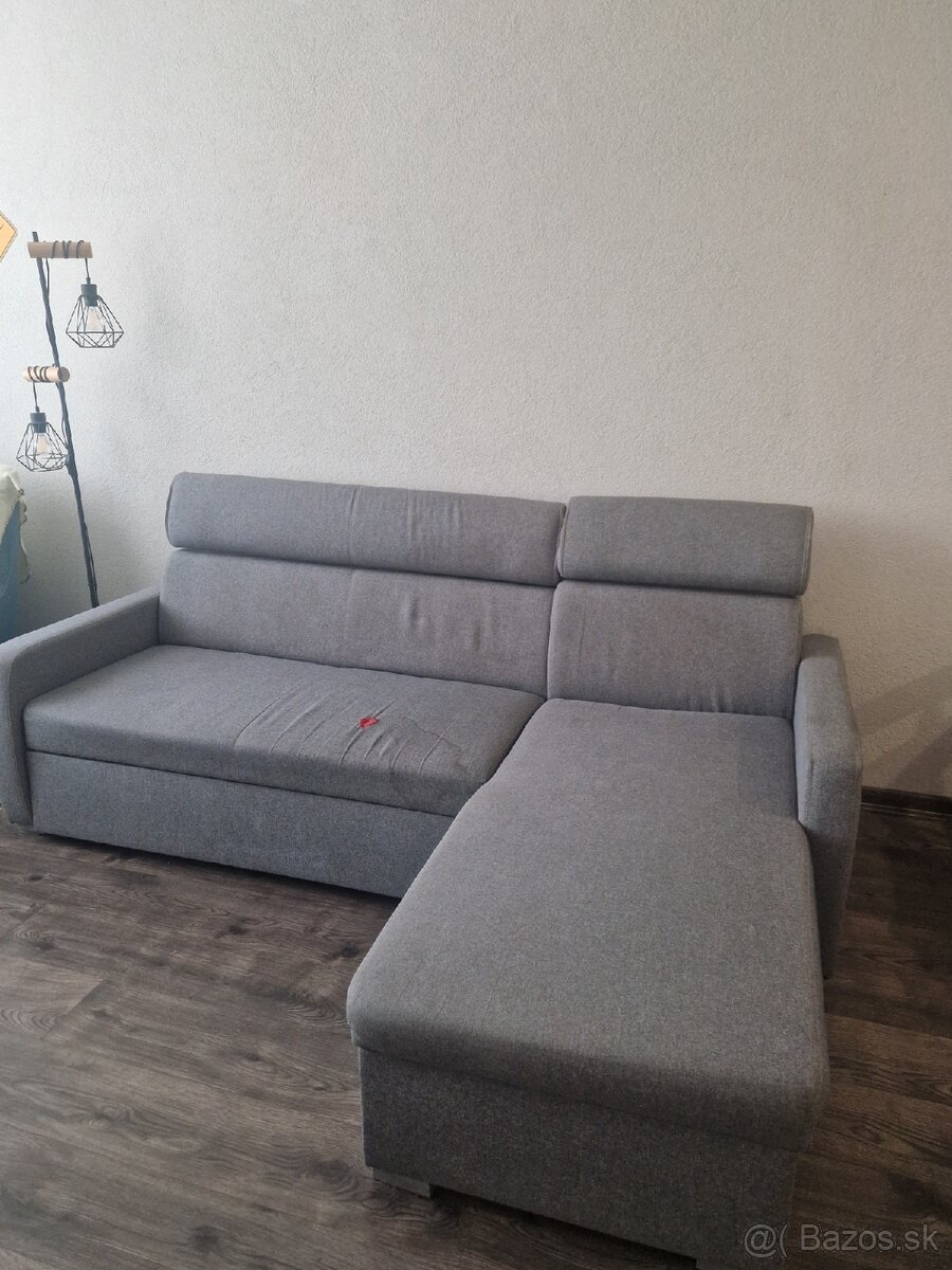 Rozkladací gauč