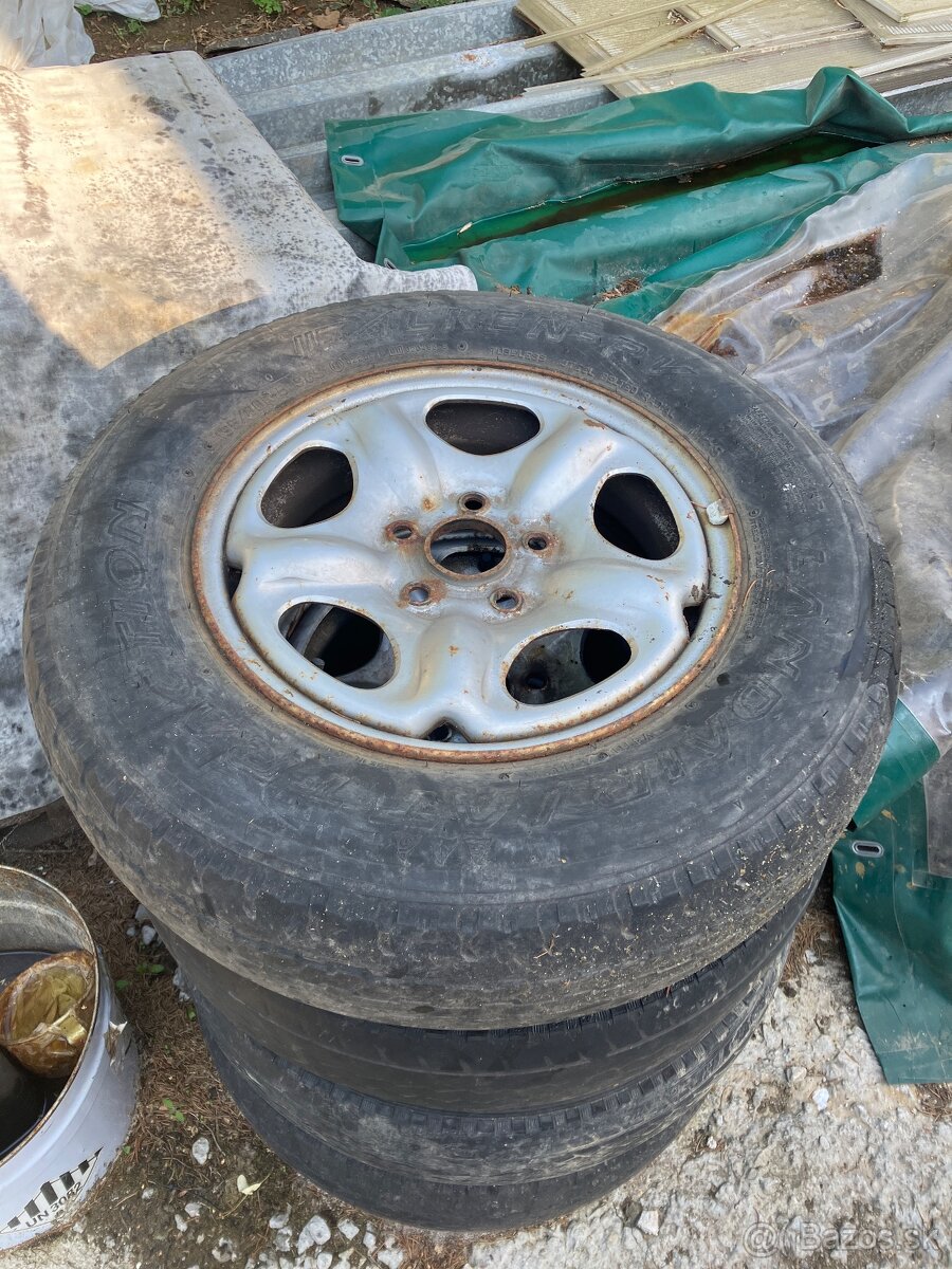 Plechové disky 15 land rover