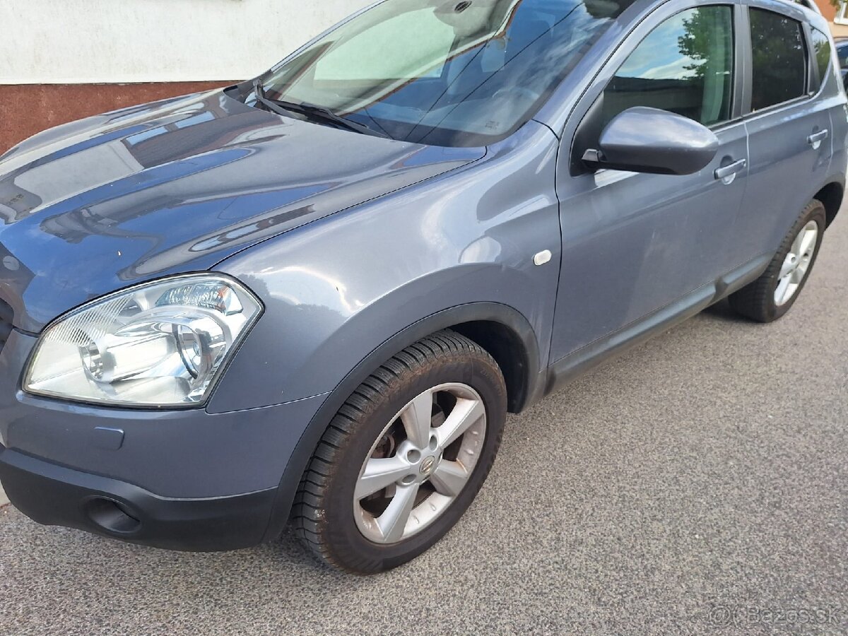 Rozpredam Nissan Qashgai 1.6 benzin