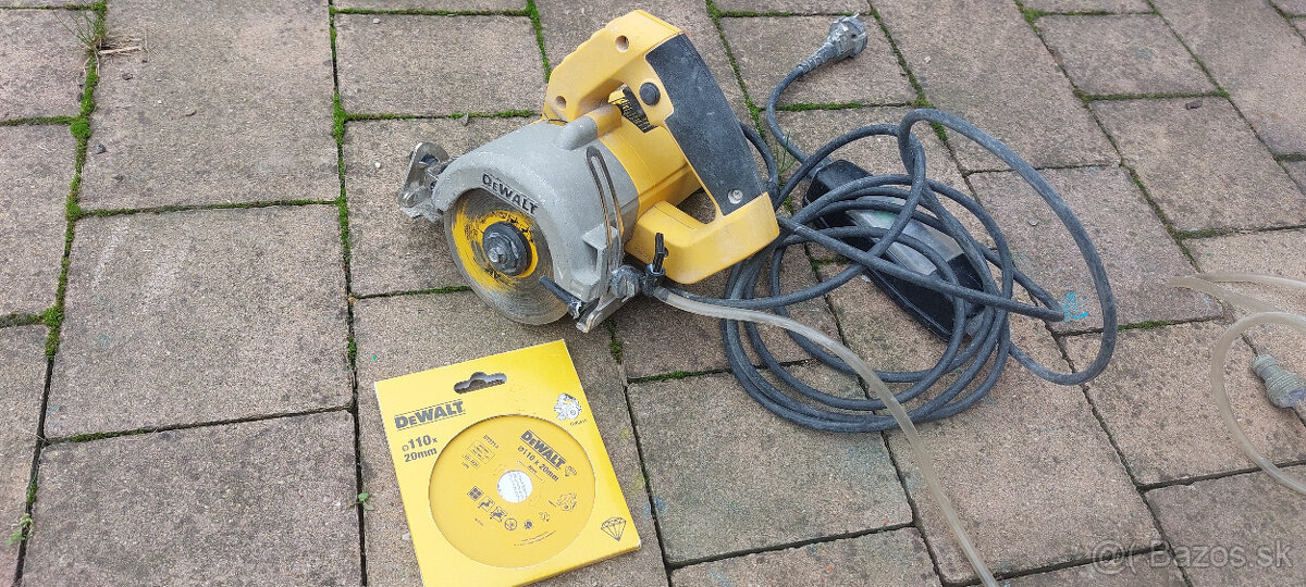 Dewalt rezačka dlažby
