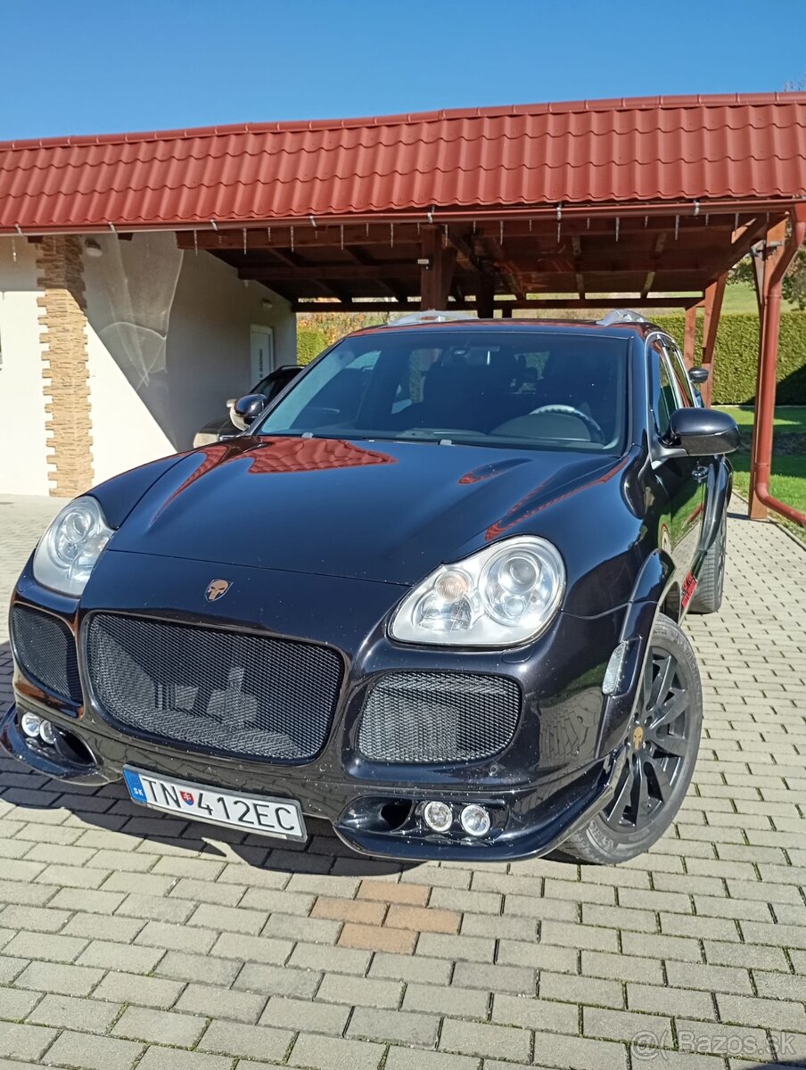 Porsche Cayenne 4,5 biturbo V8