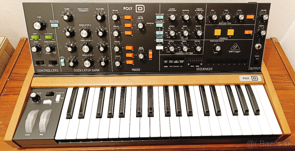 PREDÁM "MOOG" BEHRINGER POLY D STAV NOVÝ