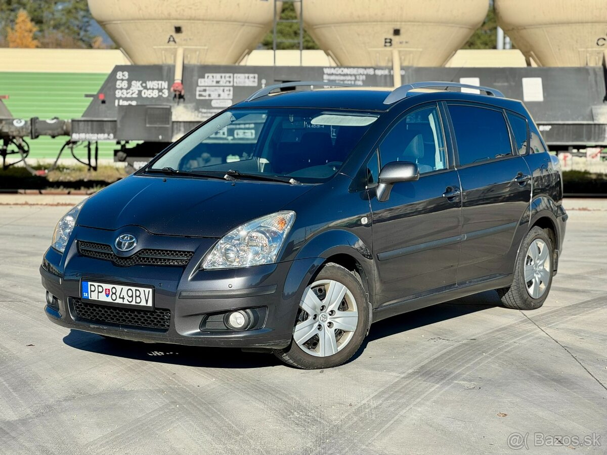 Toyota Corolla Verso 1.8i benzin 2008