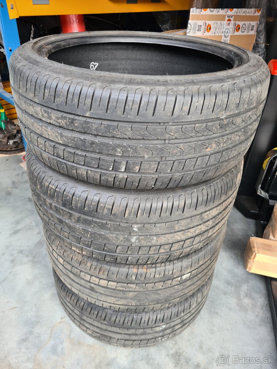 4x letné pneu Pirelli Cinturato P7 235/40R19