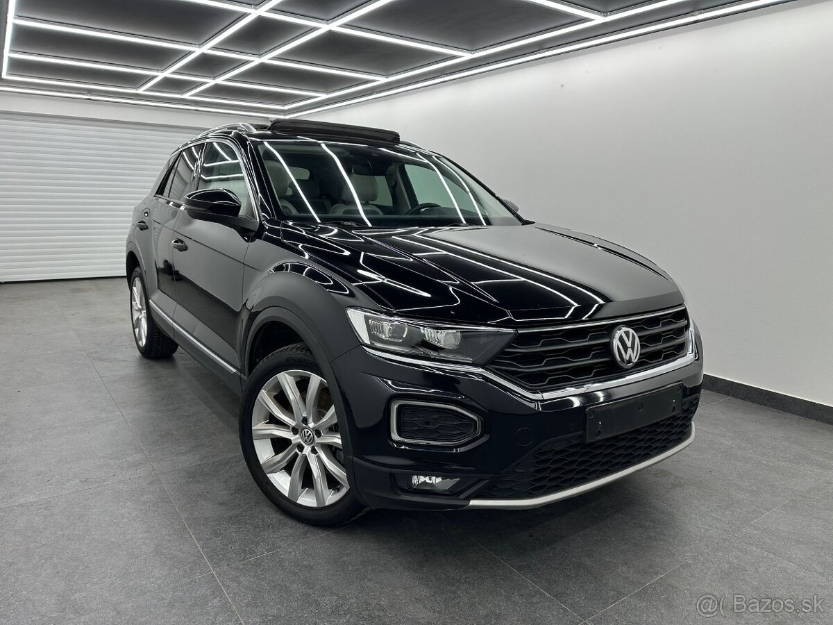 T-ROC Top 110kw benzín mega výbava