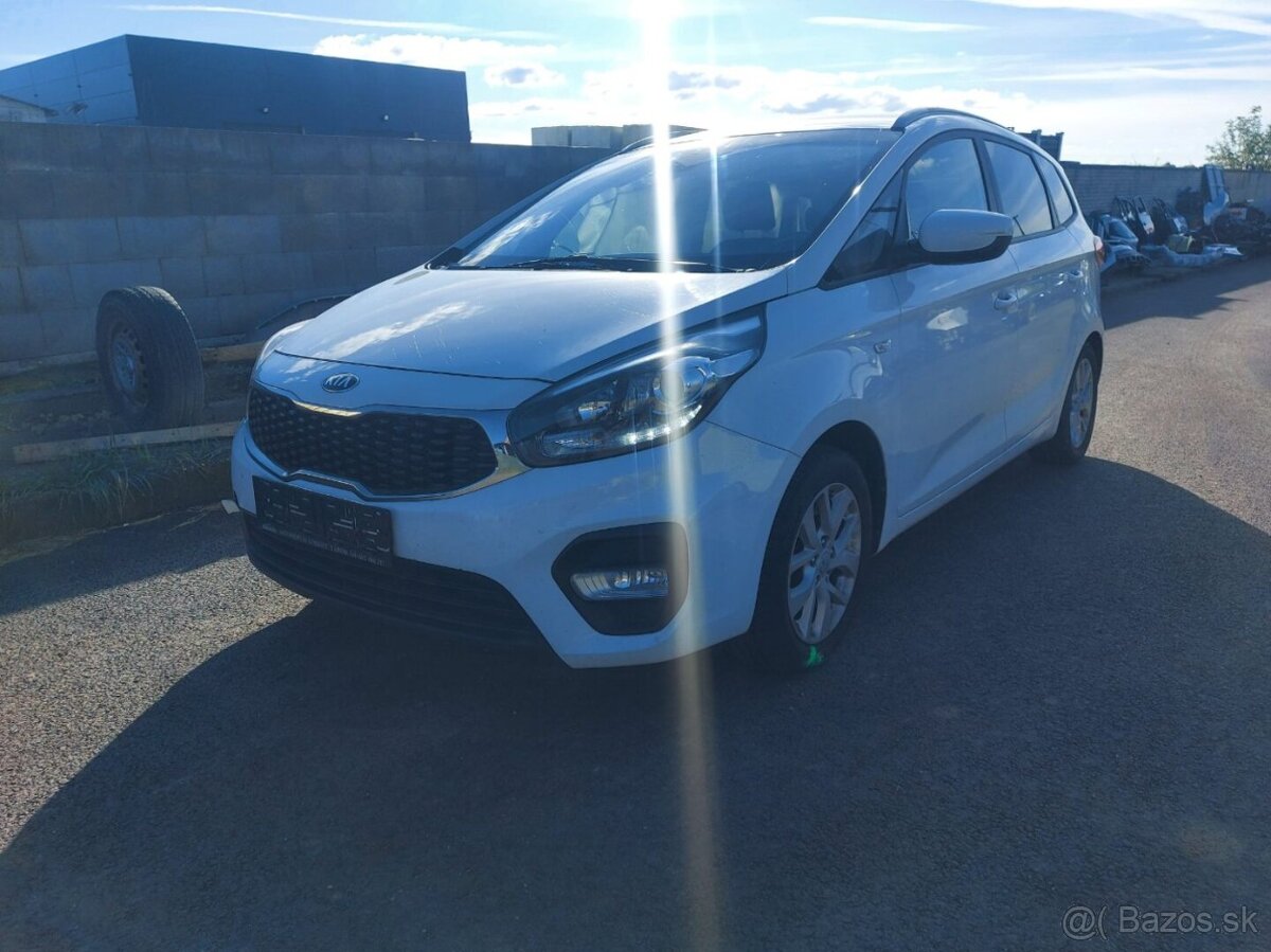 Kia Carens 2010 - 2018