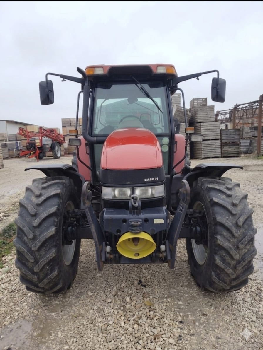 PREDÁM traktor CASE JXU105