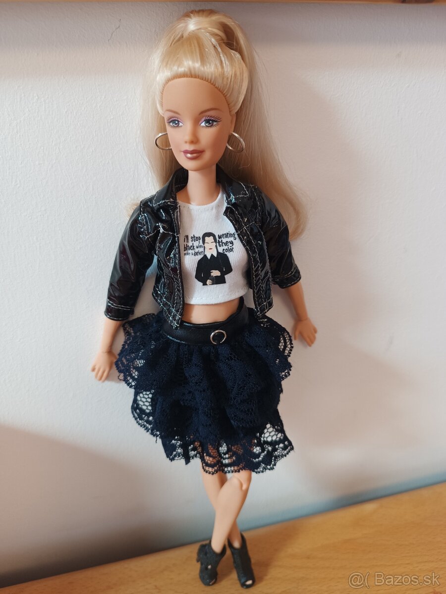 Bábika Barbie Timeless Silhouette 2001