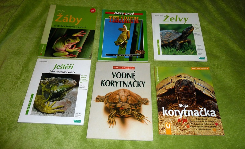 Teráriové zvieratá - rôzne tenké knižky