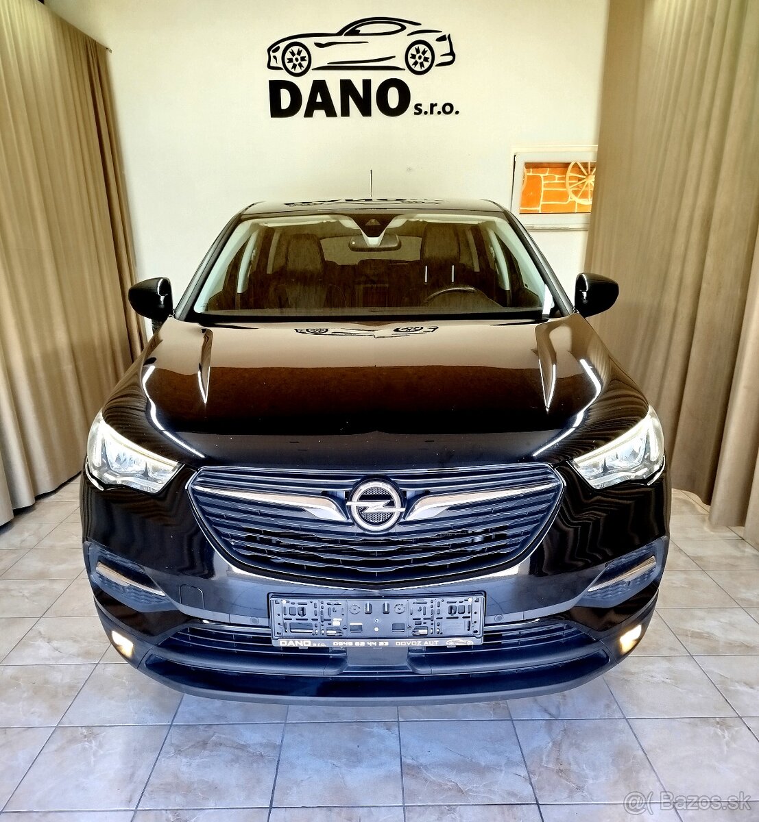 Opel Grandland X benzín automat