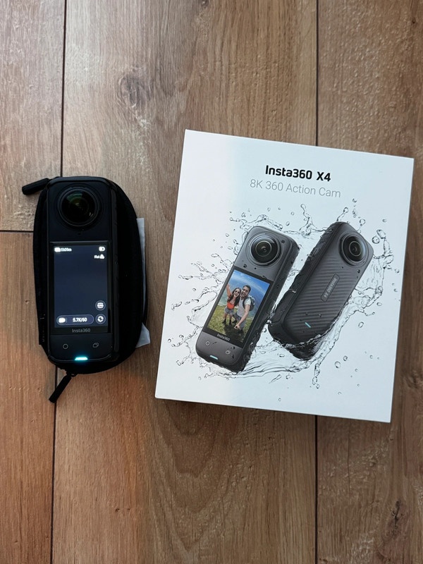 Insta360 X4