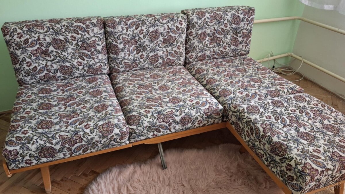 Pohovka rozkladacie