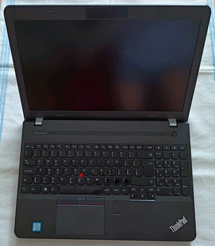 PREDÁM 15“ Notebook LENOVO ThinkPad E560