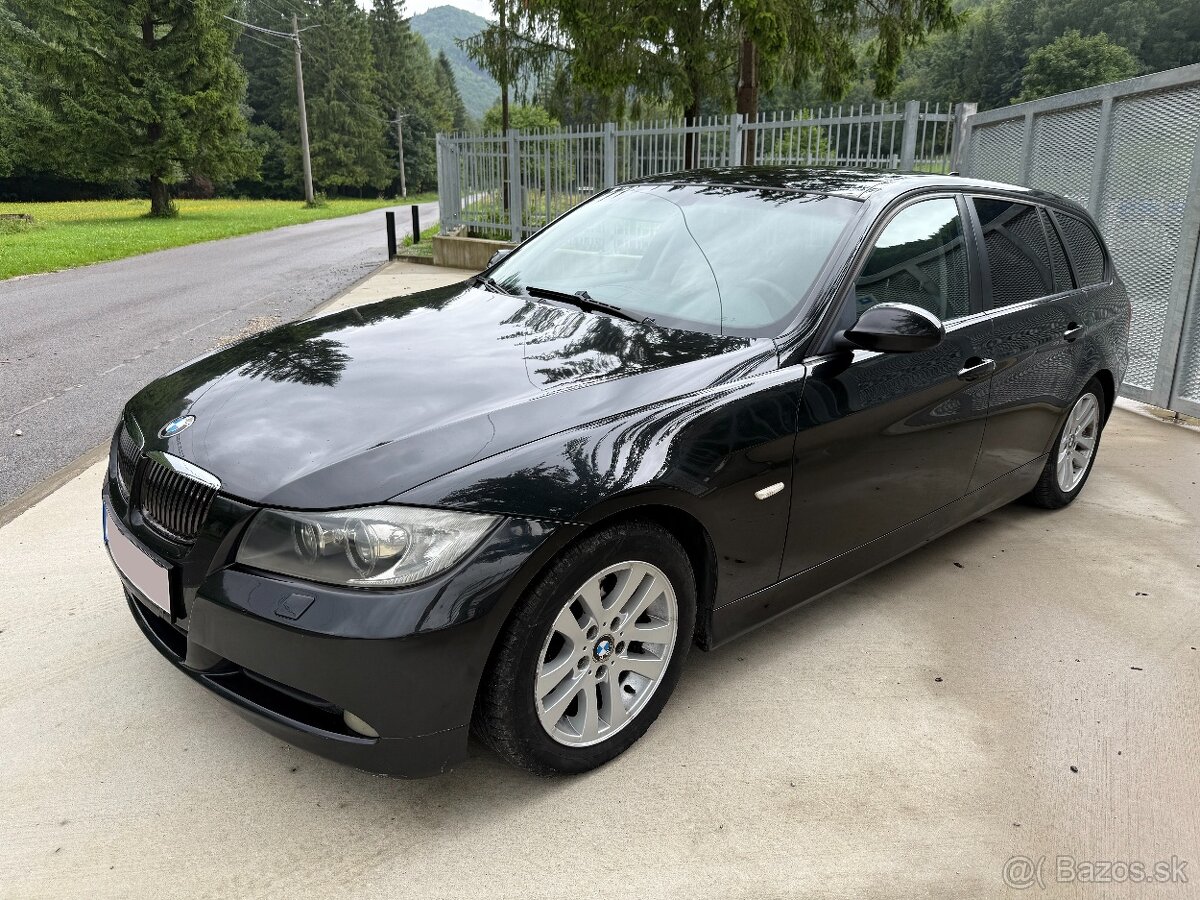 BMW E91 320d XENON / NAVI / SPORTSITZE