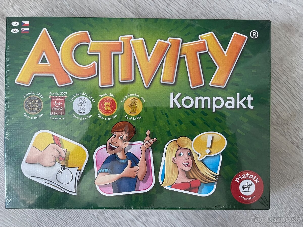 Spolocenske hry, nove vo folii