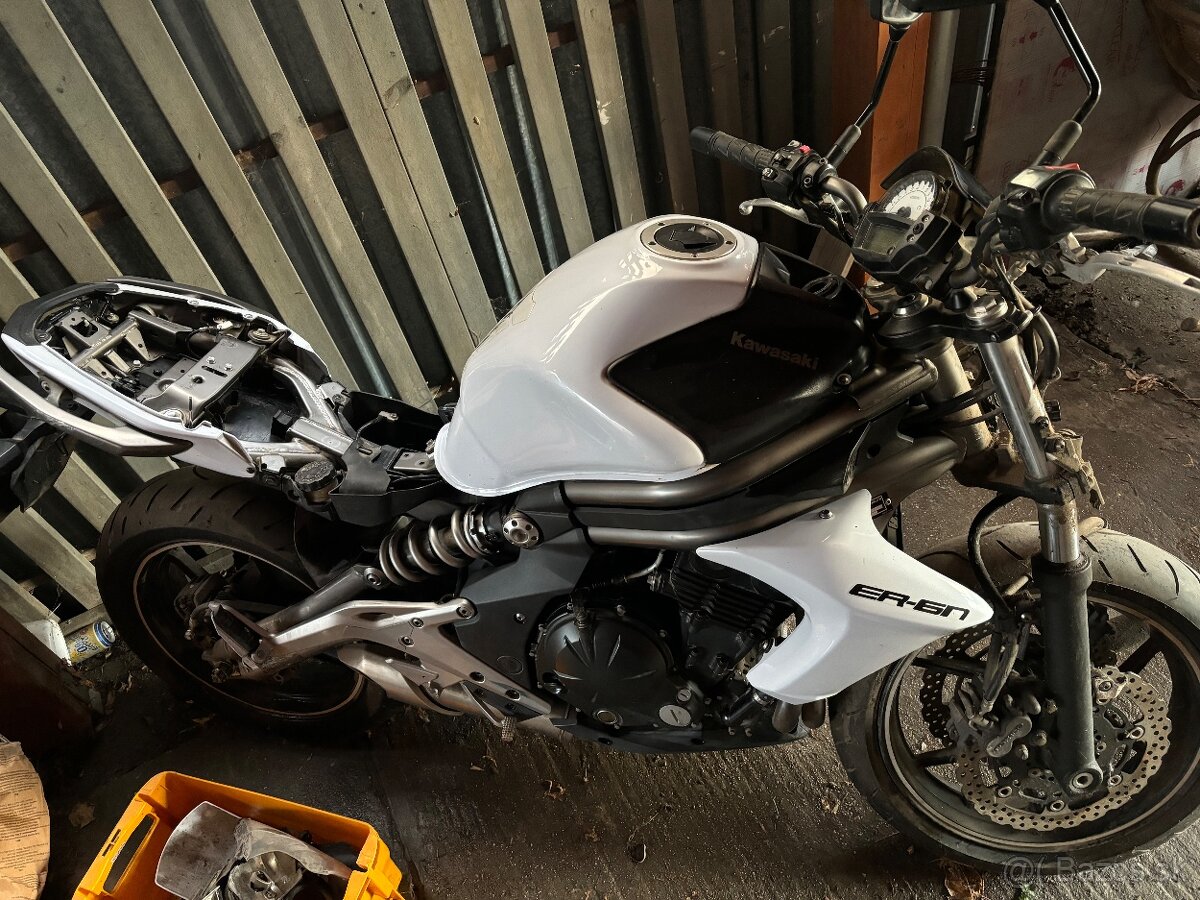 Kawasaki ER-6N