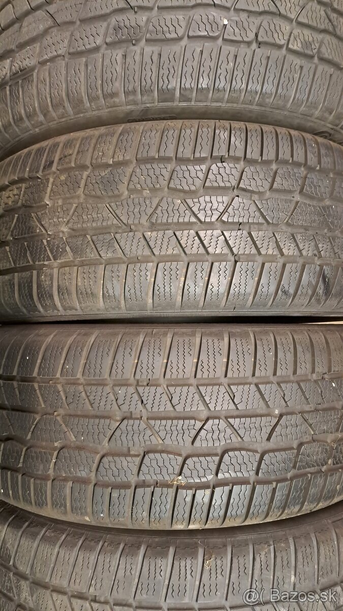 Predám 4ks jazdené zimné 225/50r18-99H Continental