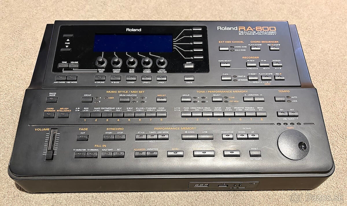 Roland RA-800-REZERVOVANÝ DO SOBOTY