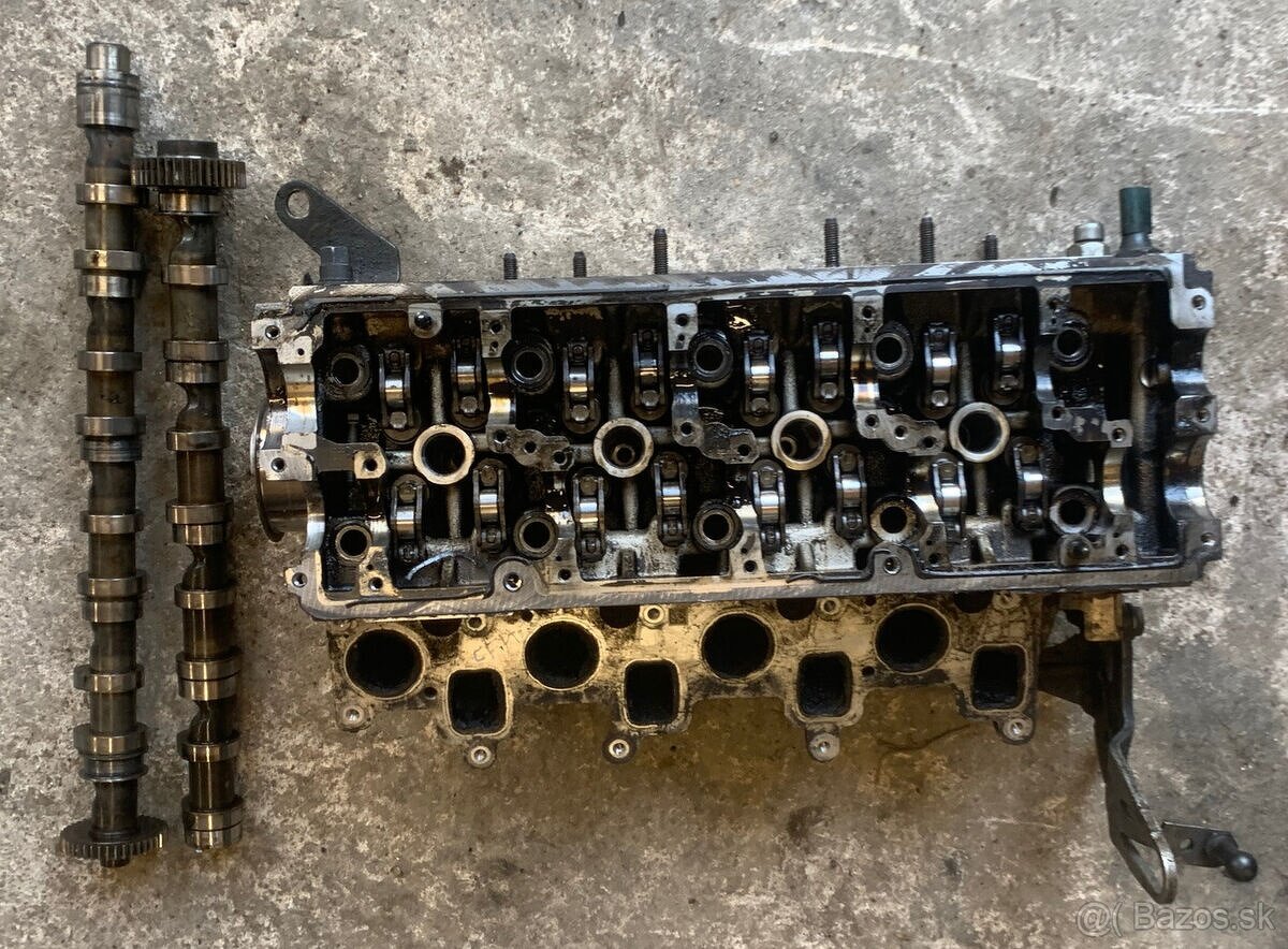 Hlava motora 2.0 TDI SKODA SEAT AUDI VOLKSWAGEN